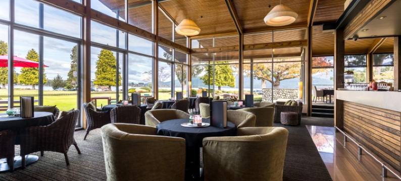 蒂阿诺特阿努别墅酒店(Distinction Te Anau Hotel & Villas)图片