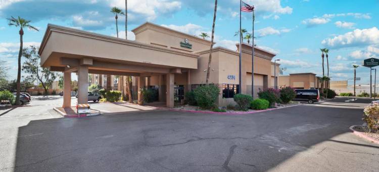 格林豪泰酒店-凤凰城天空港(GreenTree Inn & Suites Phoenix Sky Harbor)图片