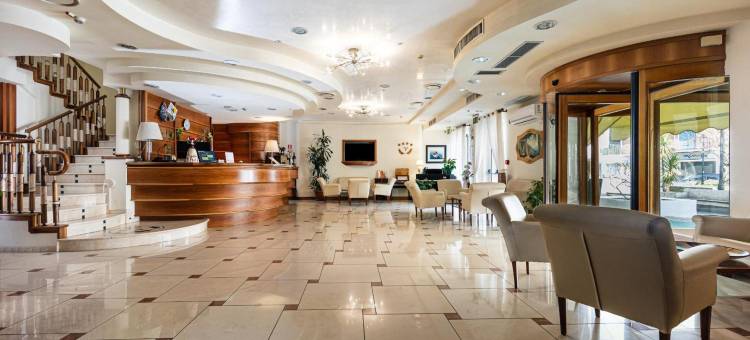 维多利亚大酒店(Grand Hotel Victoria)图片