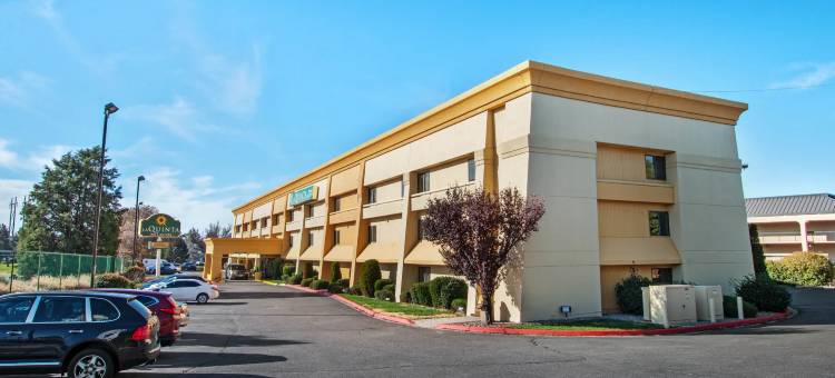 阿尔伯克基日报中心西北拉昆塔温德姆套房酒店(La Quinta Inn & Suites by Wyndham Albuquerque Journal Ctr NW)图片