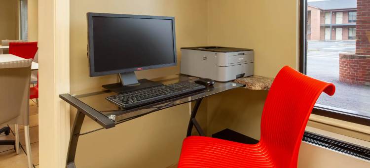 桑达斯基温德姆速8酒店(Super 8 by Wyndham Sandusky)图片