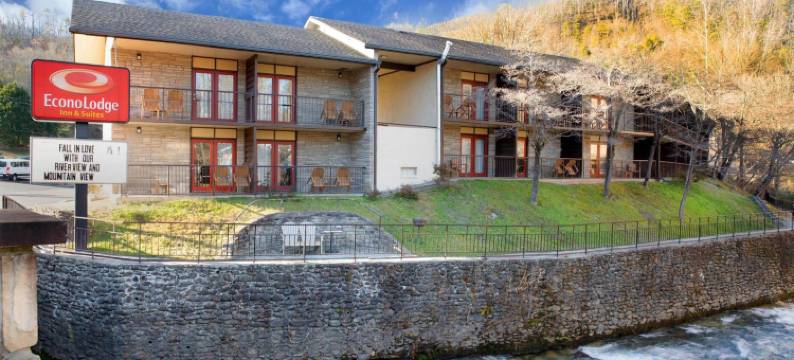 里弗伊克诺旅馆套房酒店(Econo Lodge Inn & Suites on the River)图片