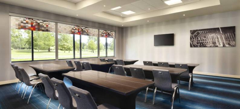 希尔斯伯勒-比弗顿雅乐轩酒店(Aloft Hillsboro-Beaverton)图片