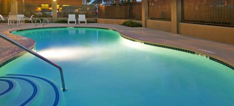 洲际酒店智选假日套房牧场幻影-棕榈泉区(Holiday Inn Express & Suites Rancho Mirage - Palm Spgs Area)图片