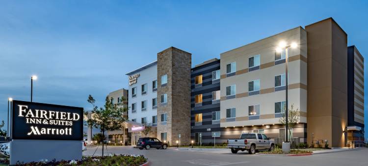 特勒尔万豪万枫酒店(Fairfield Inn & Suites Terrell)图片