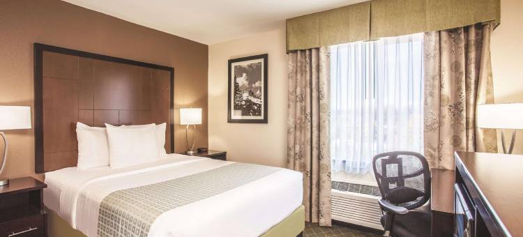 波特兰机场拉昆塔温德姆套房酒店(La Quinta Inn & Suites by Wyndham Portland Airport)图片