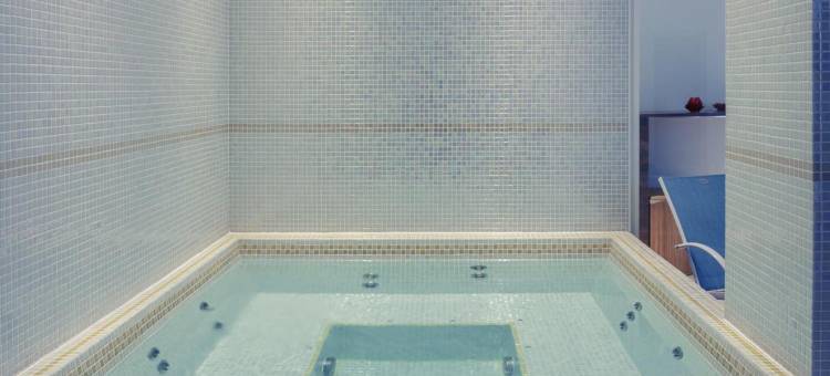 圣内克泰尔水疗健身中心美居酒店(Hôtel Mercure Saint Nectaire - Spa & Bien-Être)图片