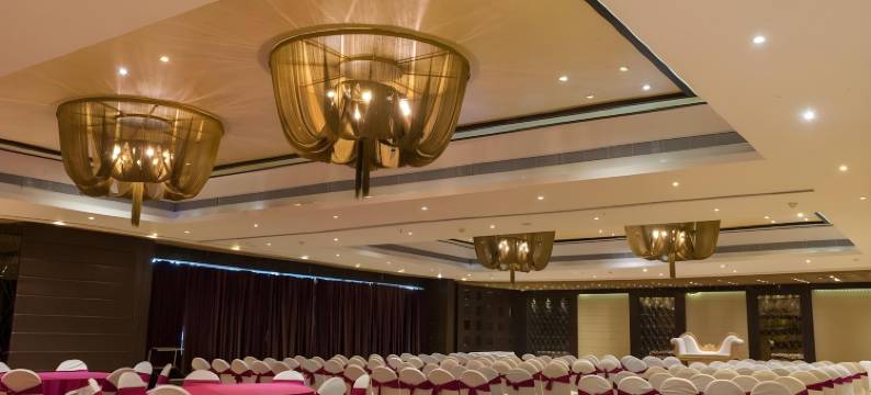 地标塔楼酒店(The Landmark Towers)图片