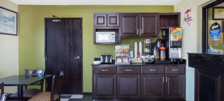 阿伯丁中速8酒店(Super 8 by Wyndham Aberdeen MD)图片