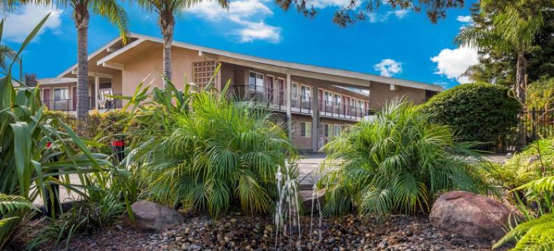 海湾微风旅馆(Bay Breeze Inn)图片