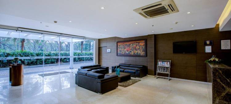 克拉坎姆 JK 住宅酒店(JK Residency Kelakam)图片