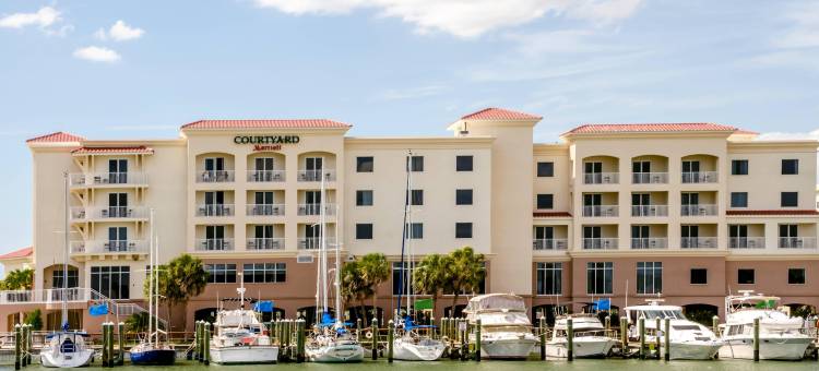 圣彼得堡克利尔沃特马德拉海滩万豪万怡酒店(Courtyard St. Petersburg Clearwater/Madeira Beach)图片