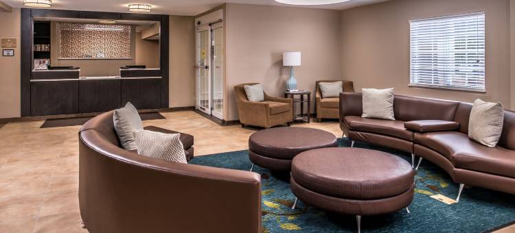 Candlewood Suites 堪萨斯城(Candlewood Suites Kansas City Speedway)图片