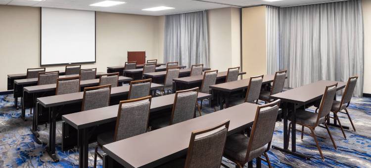 丹佛机场万豪万枫酒店(Fairfield Inn & Suites Denver Airport)图片
