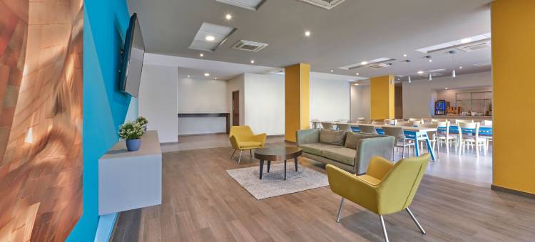 卡曼海滩万豪城市快捷套房酒店(City Express Suites by Marriott Playa Del Carmen)图片