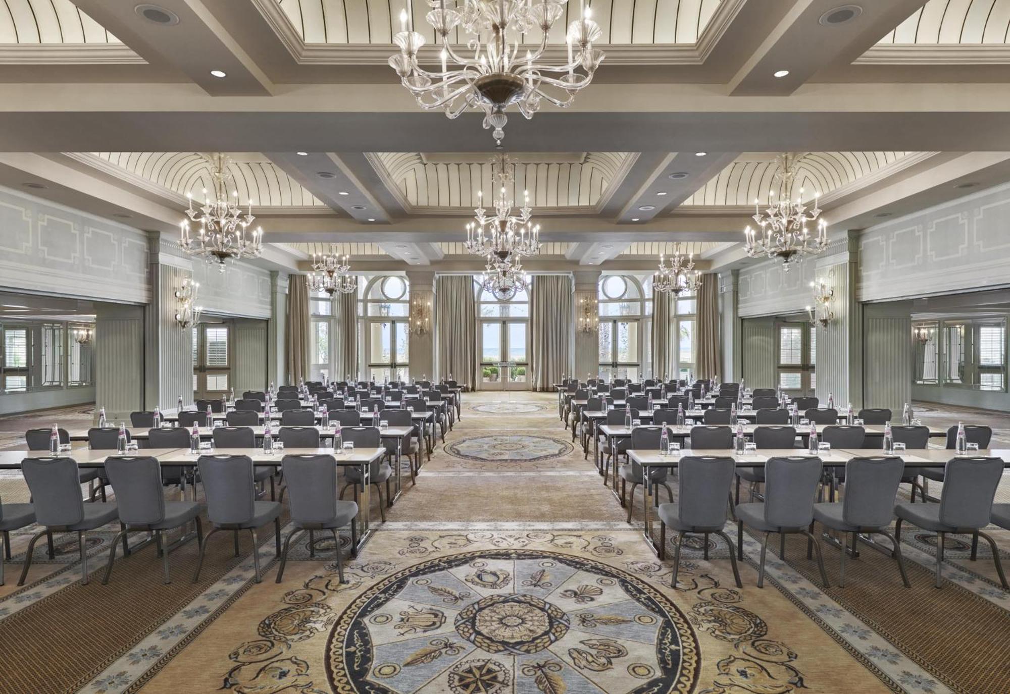 Casa Del Mar Over view