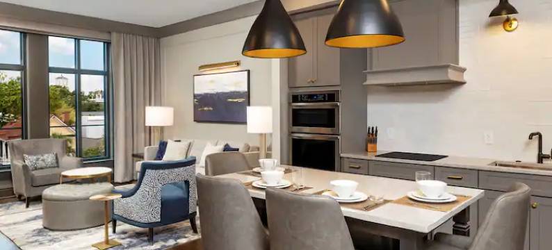 查尔斯顿自由广场希尔顿俱乐部酒店(Hilton Club Liberty Place Charleston)图片