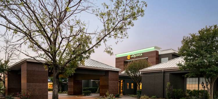 圆石城北拉昆塔温德姆套房酒店(La Quinta Inn & Suites by Wyndham Round Rock North)图片