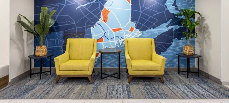 洲际酒店集团智选假日酒店及套房弗里波特(Holiday Inn Express & Suites Freeport - Brunswick Area)图片