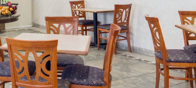 兰乔科尔多瓦/福尔瑟姆浩枫套房酒店(Hawthorn Suites by Wyndham Rancho Cordova/Folsom)图片
