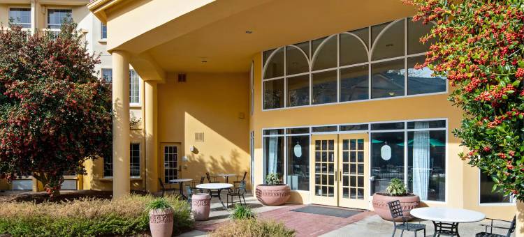 梅肯拉昆塔温德姆套房酒店(La Quinta Inn & Suites by Wyndham Macon)图片