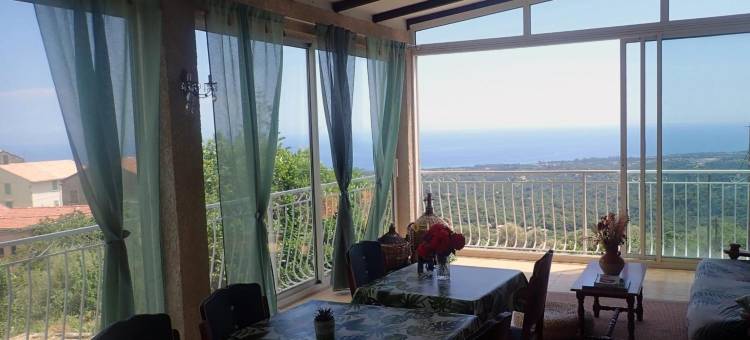 小房子(Chambres d'hôte A Caserella, Maison de Village rénovée Avec Vue Sur Mer)图片