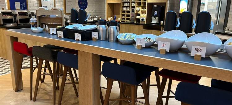 斯文登市中心智选假日酒店(Holiday Inn Express Swindon City Centre)图片