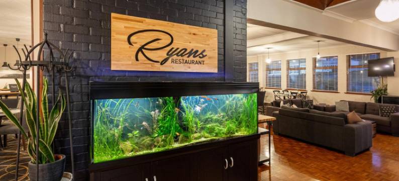 曼达拉艾斯奥尔巴尼酒店(Mandala Ace Albany Hotel)图片