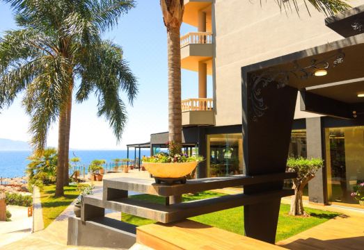 Hotel Apollon SarandeHotel Overview