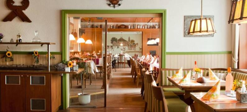 格斯托弗沃斯博酒店(Gasthof Vossbur)图片