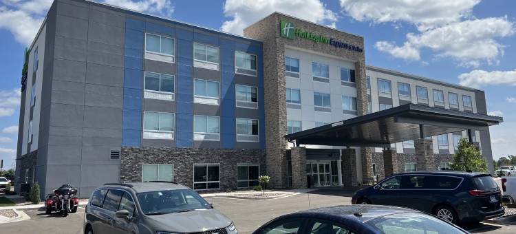 托马智选假日套房酒店(Holiday Inn Express & Suites Tomah)图片