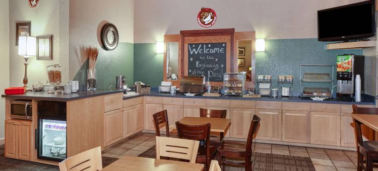 道格拉斯/梢加塔克温德姆美吟温德姆酒店(AmericInn by Wyndham Douglas/Saugatuck)图片