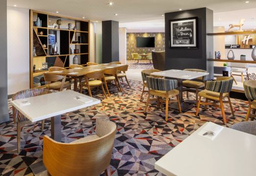 Holiday Inn READING-SOUTH M4, JCT.11 by IHG Hotel Overview