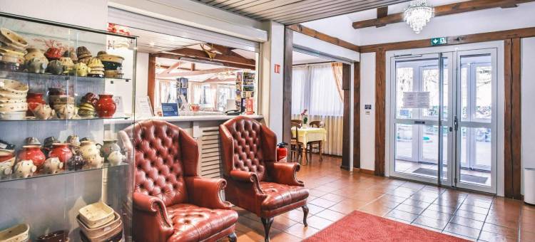 韦尔特舒适酒店(Hotel Strasbourg - Montagne Verte & Restaurant Louisiane)图片
