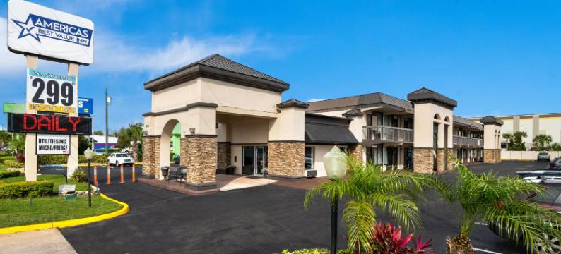 奥兰多美洲最佳价值酒店(Howard Johnson by Wyndham Airport Florida Mall)图片