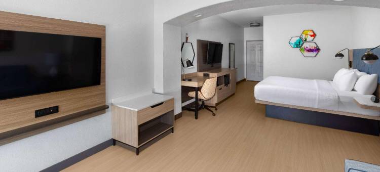 圣安东尼奥西北拉昆塔温德姆套房酒店(La Quinta Inn & Suites by Wyndham San Antonio Northwest)图片