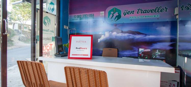 红多兹酒店-近外南梦科塔火车站(RedDoorz Near Banyuwangi Kota Train Station)图片