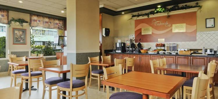 温德姆华机场戴斯酒店(Days Inn by Wyndham Vancouver Airport)图片