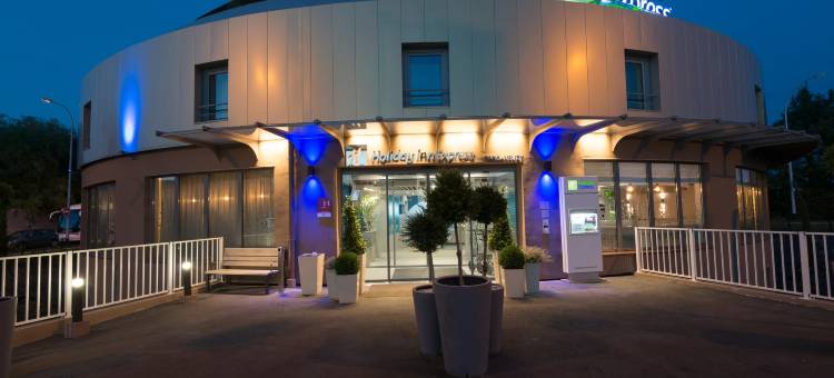 巴黎韦利济智选假日酒店(Holiday Inn Express Paris - Velizy)图片