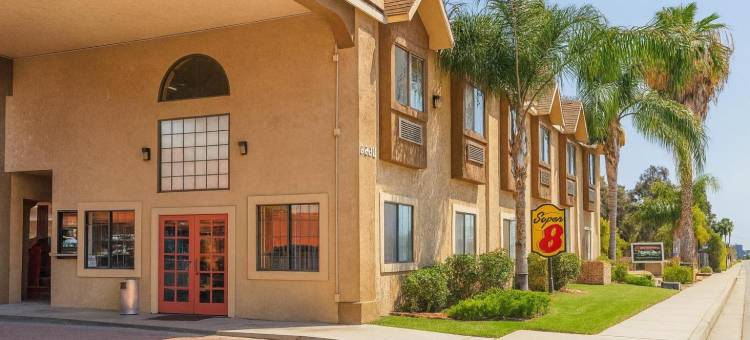 贝克斯菲尔德南加州温德姆速8酒店(Super 8 by Wyndham Bakersfield South CA)图片