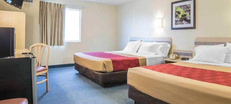 贝尔富什伊克诺旅馆(Econo Lodge)图片