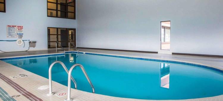 马什菲尔德美吟温德姆酒店(AmericInn by Wyndham Marshfield)图片