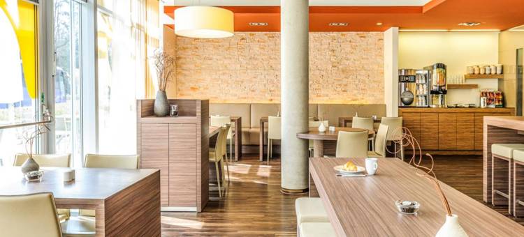 宜必思腓特烈斯港机场会展中心酒店(Ibis Friedrichshafen Airport Messe)图片