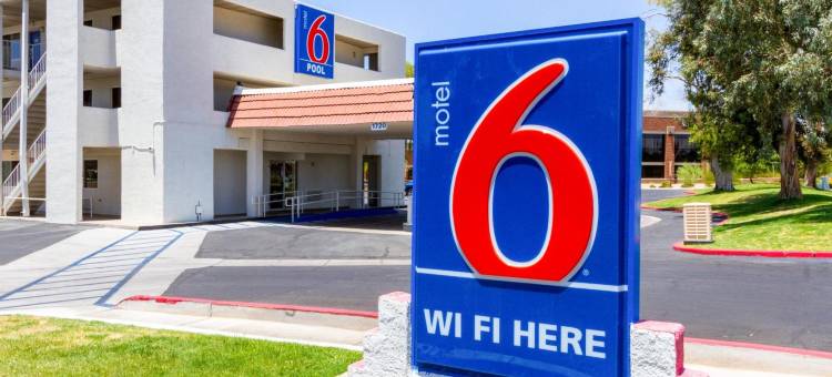 6号汽车旅馆坦佩(亚利桑那)-菲尼克斯机场-普里斯特大道(Motel 6 Tempe, AZ – Phoenix Airport – Priest Dr)图片