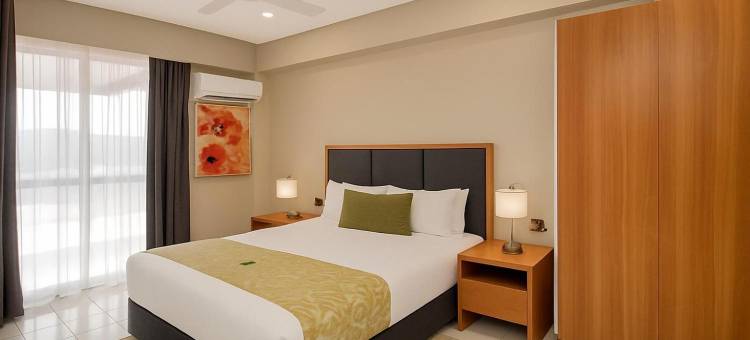 埃拉海滩酒店(Ela Beach Hotel & Apartments)图片