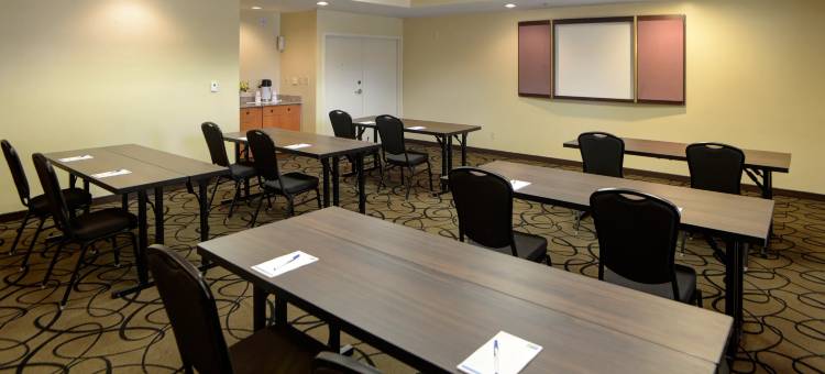 Holiday Inn Express 印第安纳波利斯南(Holiday Inn Express Indianapolis South)图片