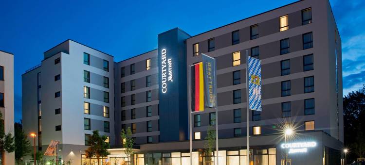 南慕尼黑奥伯法芬霍芬万怡酒店(Courtyard Oberpfaffenhofen Munich South)图片