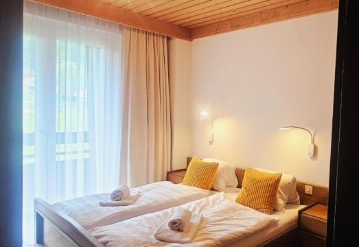 Appartementanlage Thermenblick Ski in & Ski Out Hotel Overview