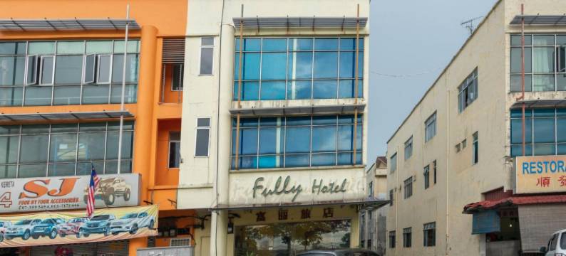 德萨特布劳完全酒店(Fully Hotel Desa Tebrau)图片