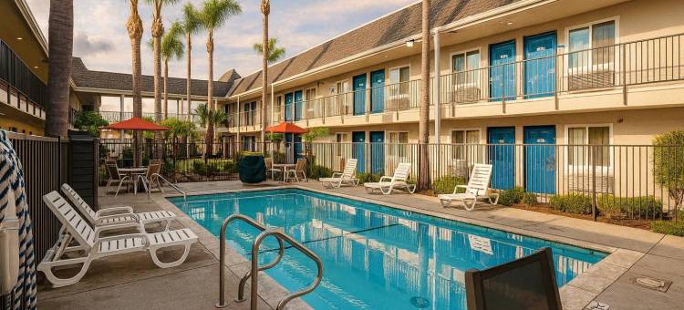 威斯敏斯特北6号汽车旅馆(Motel 6 Westminster, CA - North)图片